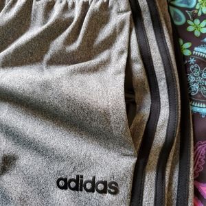 NWOT Adidas 3 Stripe Lightweight Track Pant